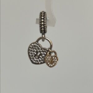 Pandora Heart Lock Charm​
